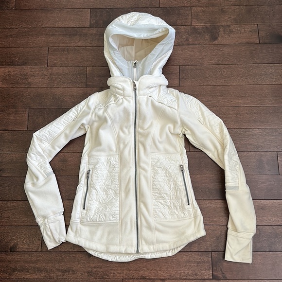 Lululemon Fleecy Keen Jacket II in Ghost 4 RARE Unicorn 🦄 - Picture 5 of 16